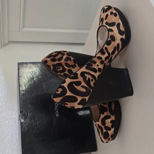 Nine West, Animal Print Calf Skin,  Sz 7.5, NWT